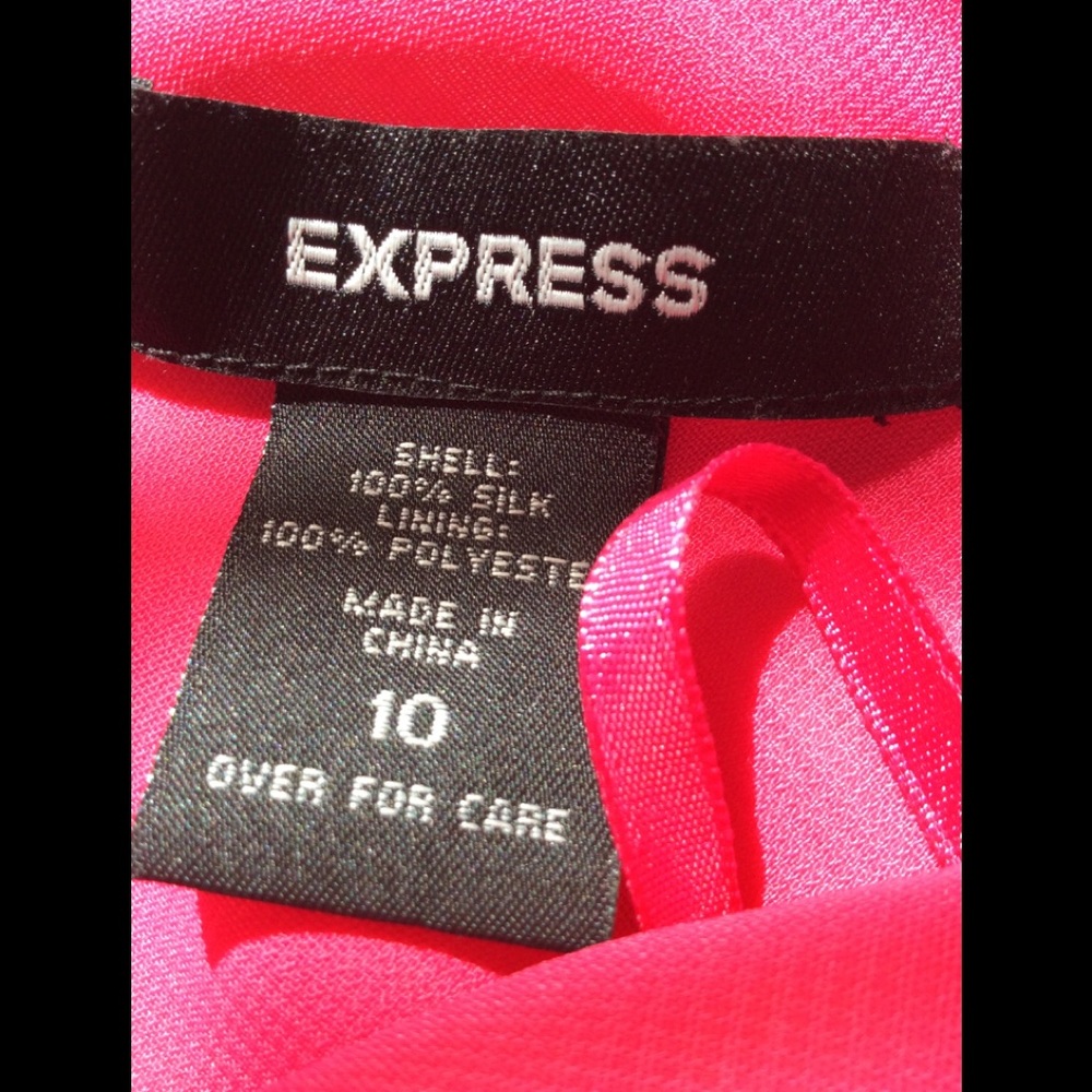 Express Dress - Picture 2 of 3